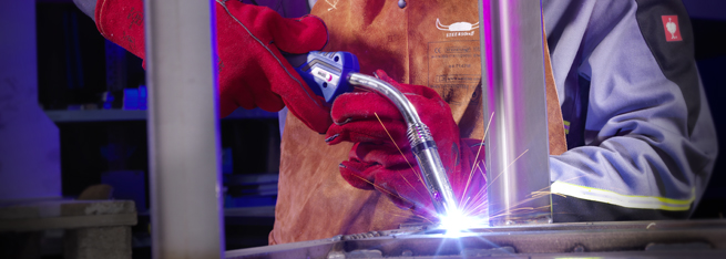 MIG/MAG Welding Torch MB EVO in action